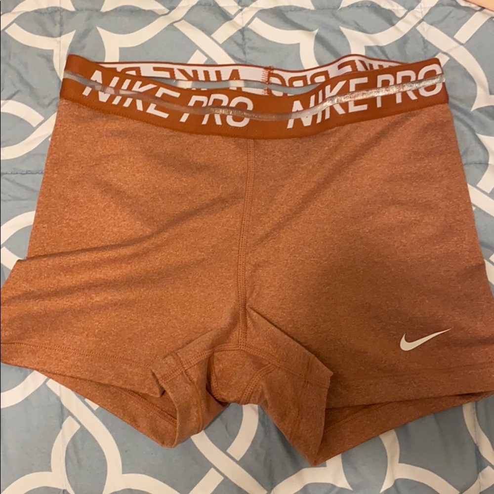 Nike spandex